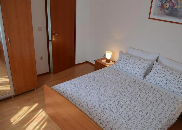 M&m Apartment *