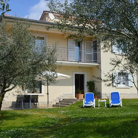 Apartment M&m Marasi