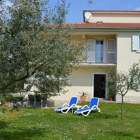 M&m Apartment Marasi